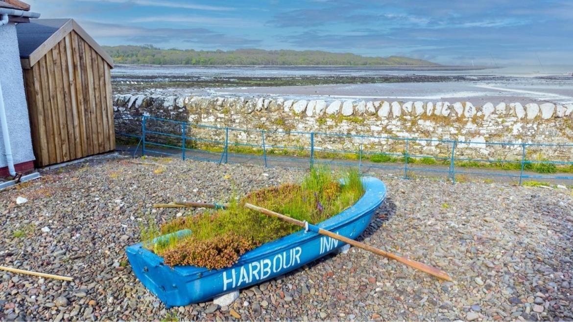 Harbour Inn Appartments Garlieston Экстерьер фото